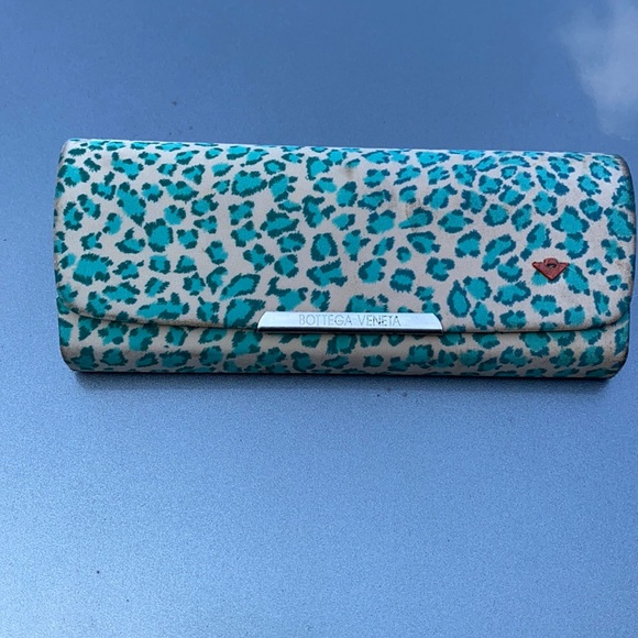 VINTAGE BOTTEGA VENETA ITALIAN SNAP EYEWEAR CASE - Picture 1 of 3